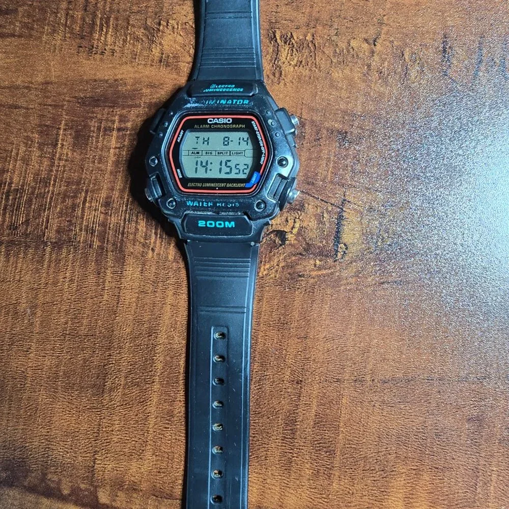 Casio Watch - Picture 3 of 4